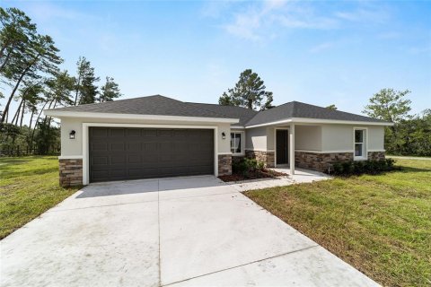 Casa en venta en Silver Springs Shores, Florida, 4 dormitorios, 159.33 m2 № 2097428 - foto 4