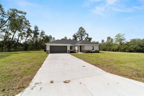 Casa en venta en Silver Springs Shores, Florida, 4 dormitorios, 159.33 m2 № 2097428 - foto 7