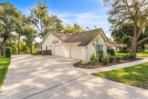 Casa en venta en Apopka, Florida, 4 dormitorios, 269.42 m2 № 2422758 - foto 4