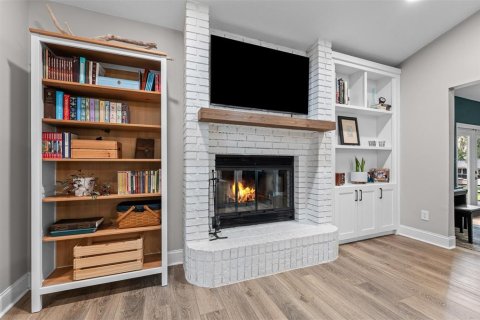 Casa en venta en Apopka, Florida, 4 dormitorios, 269.42 m2 № 2422758 - foto 18