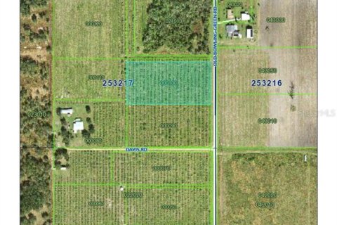 Land in Fort Meade, Florida № 1791495 - photo 1