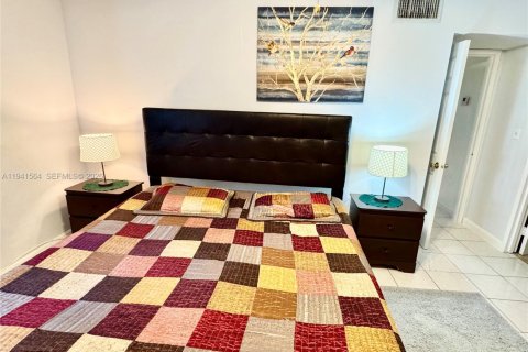 Condo in Sunny Isles Beach, Florida, 1 bedroom  № 1998890 - photo 8