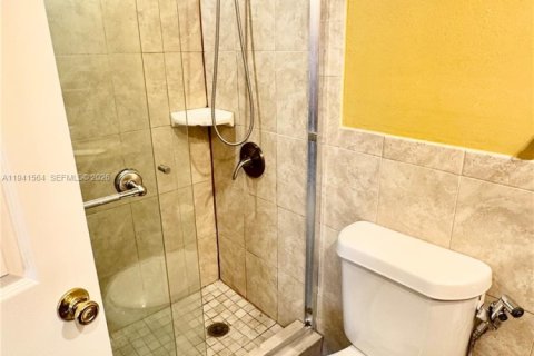 Condo in Sunny Isles Beach, Florida, 1 bedroom  № 1998890 - photo 12