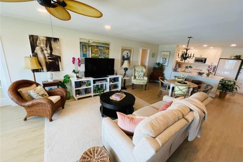 Condominio en venta en Belleair Bluffs, Florida, 2 dormitorios, 146.79 m2 № 1856531 - foto 23