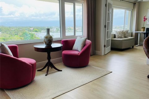 Condominio en venta en Belleair Bluffs, Florida, 2 dormitorios, 146.79 m2 № 1856531 - foto 22