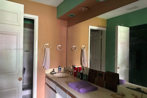 Condominio en venta en Miami, Florida, 2 dormitorios, 87.33 m2 № 2031931 - foto 11