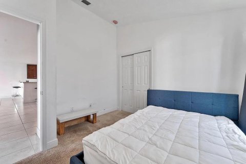 Villa ou maison à vendre à St. Lucie, Floride: 4 chambres, 164.81 m2 № 2414680 - photo 27