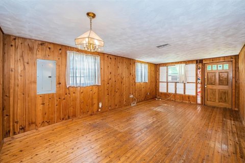 House in Weeki Wachee, Florida 2 bedrooms, 85.47 sq.m. № 1661973 - photo 13