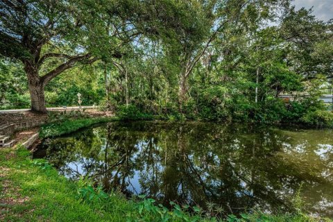House in Weeki Wachee, Florida 2 bedrooms, 85.47 sq.m. № 1661973 - photo 30