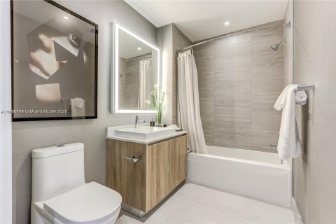 Condo in Aventura, Florida, 2 bedrooms  № 1880144 - photo 7