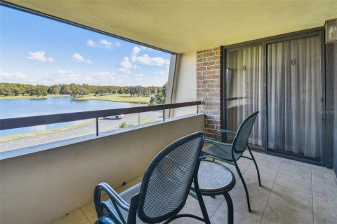 Condominio en venta en Palm Harbor, Florida, 1 dormitorio, 76.64 m2 № 811525 - foto 8
