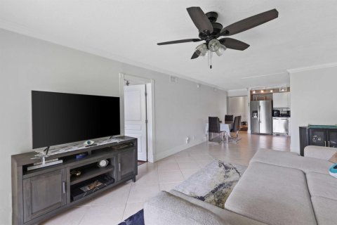 Condominio en venta en Delray Beach, Florida, 3 dormitorios, 123.19 m2 № 2146930 - foto 4