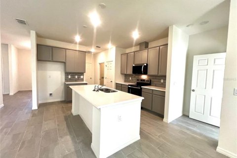 Casa en venta en Palm Coast, Florida, 4 dormitorios, 217.21 m2 № 2226524 - foto 7