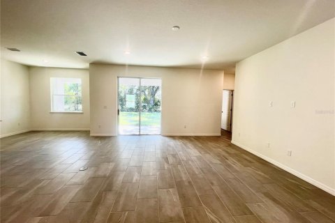 Casa en venta en Palm Coast, Florida, 4 dormitorios, 217.21 m2 № 2226524 - foto 8