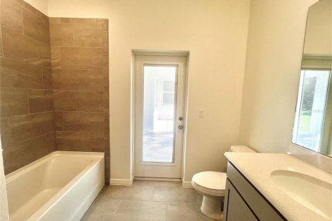 Casa en venta en Palm Coast, Florida, 4 dormitorios, 217.21 m2 № 2226524 - foto 11