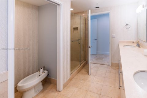 Купить кондоминиум в Майами, Флорида 2 спальни, 143.07м2, № 1746208 - фото 22