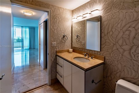 Купить кондоминиум в Майами, Флорида 2 спальни, 143.07м2, № 1746208 - фото 9