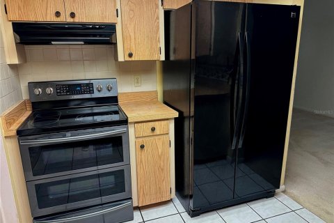 House in Deltona, Florida 3 bedrooms, 159.14 sq.m. № 1795362 - photo 19
