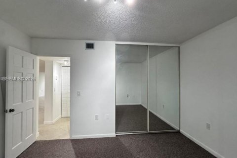 Appartement à louer à Davie, Floride: 2 chambres, 128.67 m2 № 2047384 - photo 9
