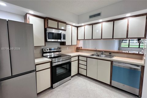 Квартира в Дейви, Флорида 2 спальни, 128.67м2 № 2047384