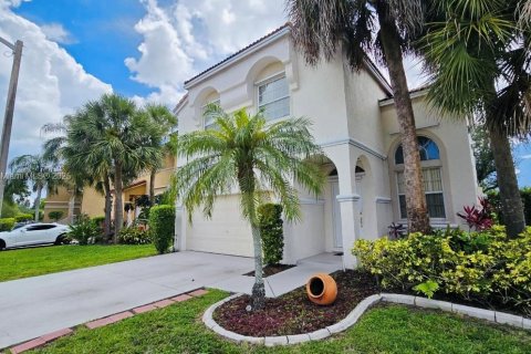 House in Pembroke Pines, Florida 4 bedrooms, 190.73 sq.m. № 1836176 - photo 3