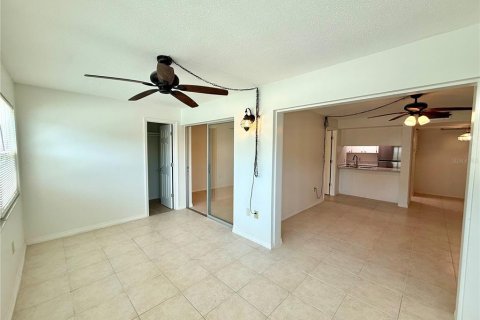 Copropriété à louer à New Port Richey, Floride: 1 chambre, 67.63 m2 № 2167411 - photo 9