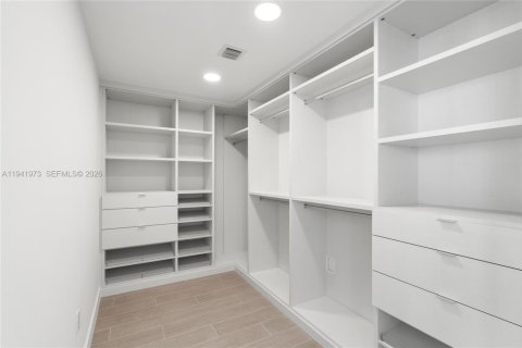 Condominio en alquiler en Miami Beach, Florida, 4 dormitorios, 328.41 m2 № 2054225 - foto 20