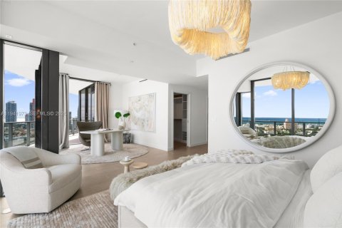 Condominio en alquiler en Miami Beach, Florida, 4 dormitorios, 328.41 m2 № 2054225 - foto 24