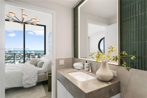 Condominio en alquiler en Miami Beach, Florida, 4 dormitorios, 328.41 m2 № 2054225 - foto 7