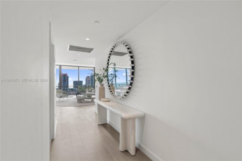 Condominio en alquiler en Miami Beach, Florida, 4 dormitorios, 328.41 m2 № 2054225 - foto 28