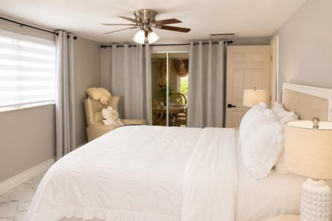 Casa en alquiler en Hudson, Florida, 4 dormitorios, 190.17 m2 № 2231614 - foto 9