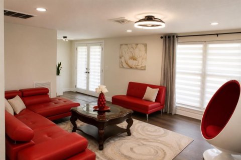 Casa en alquiler en Hudson, Florida, 4 dormitorios, 190.17 m2 № 2231614 - foto 6