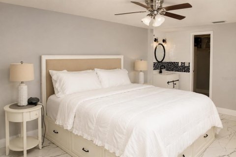 Casa en alquiler en Hudson, Florida, 4 dormitorios, 190.17 m2 № 2231614 - foto 8
