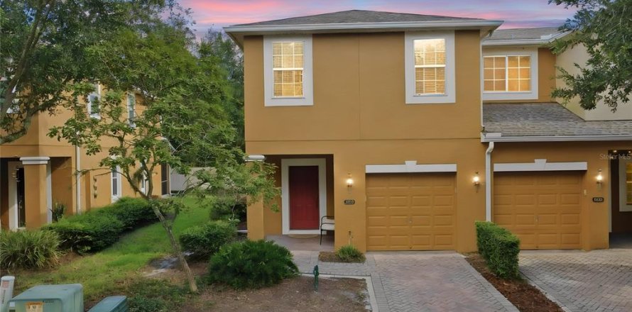 Touwnhouse à Oviedo, Floride 3 chambres, 171.5 m2 № 2378215