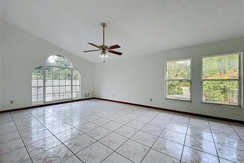 Villa ou maison à vendre à Orlando, Floride: 5 chambres, 288.28 m2 № 2400941 - photo 12