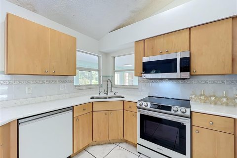 Villa ou maison à vendre à Orlando, Floride: 5 chambres, 288.28 m2 № 2400941 - photo 7