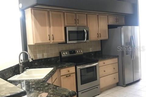 House in Palm Coast, Florida 3 bedrooms, 232.72 sq.m. № 1883566 - photo 28