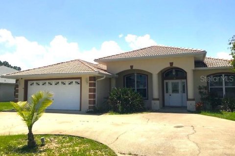 House in Palm Coast, Florida 3 bedrooms, 232.72 sq.m. № 1883566 - photo 2