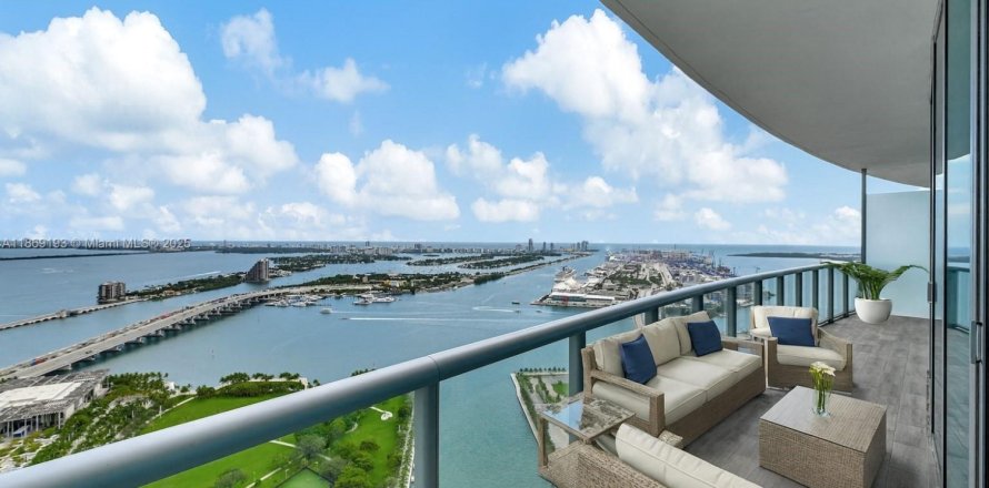 Condo à Miami, Floride, 2 chambres  № 1896658