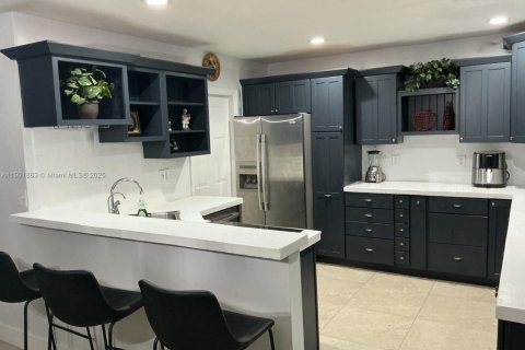 Casa en venta en Sunrise, Florida, 3 dormitorios, 145.58 m2 № 1953015 - foto 9