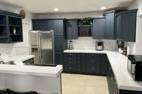 Casa en venta en Sunrise, Florida, 3 dormitorios, 145.58 m2 № 1953015 - foto 8