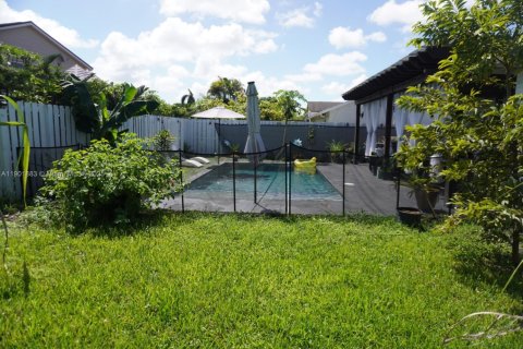 Casa en venta en Sunrise, Florida, 3 dormitorios, 145.58 m2 № 1953015 - foto 19