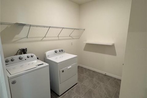 Casa en alquiler en Kissimmee, Florida, 4 dormitorios, 258.92 m2 № 1868991 - foto 26