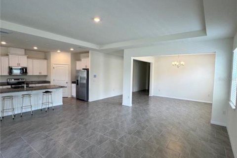 Casa en alquiler en Kissimmee, Florida, 4 dormitorios, 258.92 m2 № 1868991 - foto 7