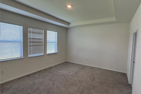 Casa en alquiler en Kissimmee, Florida, 4 dormitorios, 258.92 m2 № 1868991 - foto 14