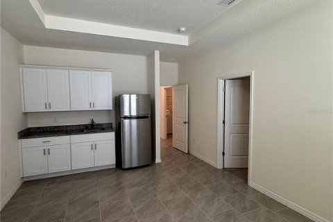 Casa en alquiler en Kissimmee, Florida, 4 dormitorios, 258.92 m2 № 1868991 - foto 21