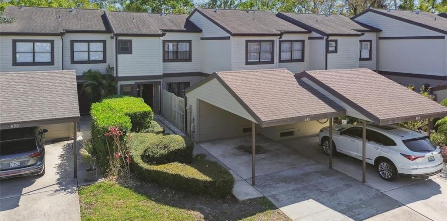 Adosado en Oldsmar, Florida 2 dormitorios, 111.48 m2 № 1917386