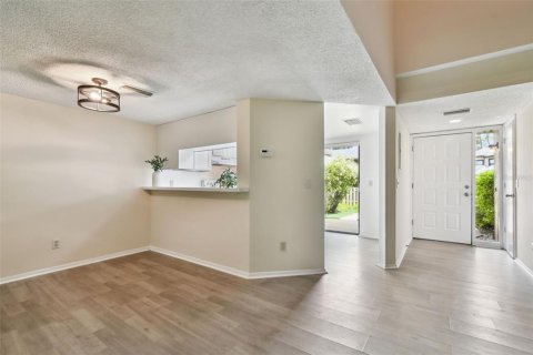 Adosado en alquiler en Oldsmar, Florida, 2 dormitorios, 111.48 m2 № 1917386 - foto 8