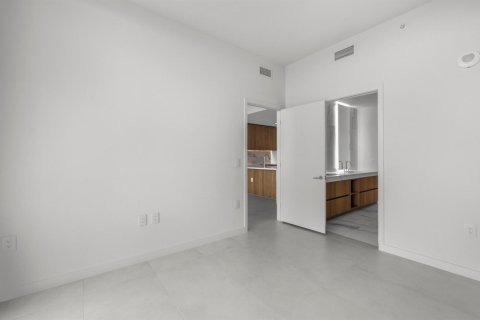 Copropriété à louer à Miami, Floride: 1 chambre, 112.97 m2 № 2376889 - photo 14