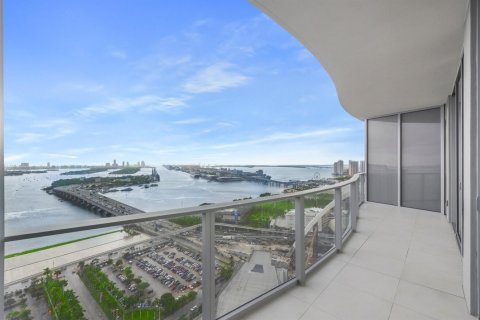 Studio à Condo à Miami, Floride  № 2376889